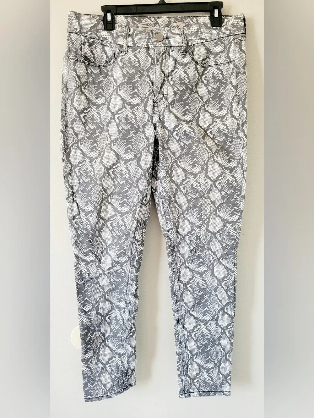 Seven7 TummyLess Gray Snake-Print Cotton Blend High Waist Skinny Jeans 12